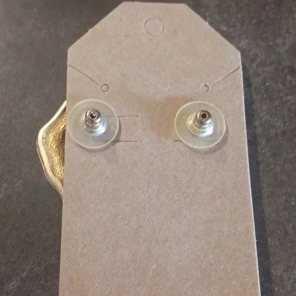 Vintage Gold and Orange Stud Earrings - Picture 3 of 4